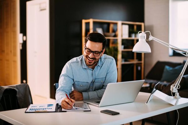 Choosing The Best Hybrid Work Schedule For Your Company